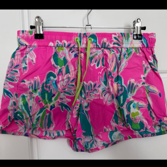 Lilly Pulitzer Pink Toucan Shorts Size XS - Picture 1 of 4